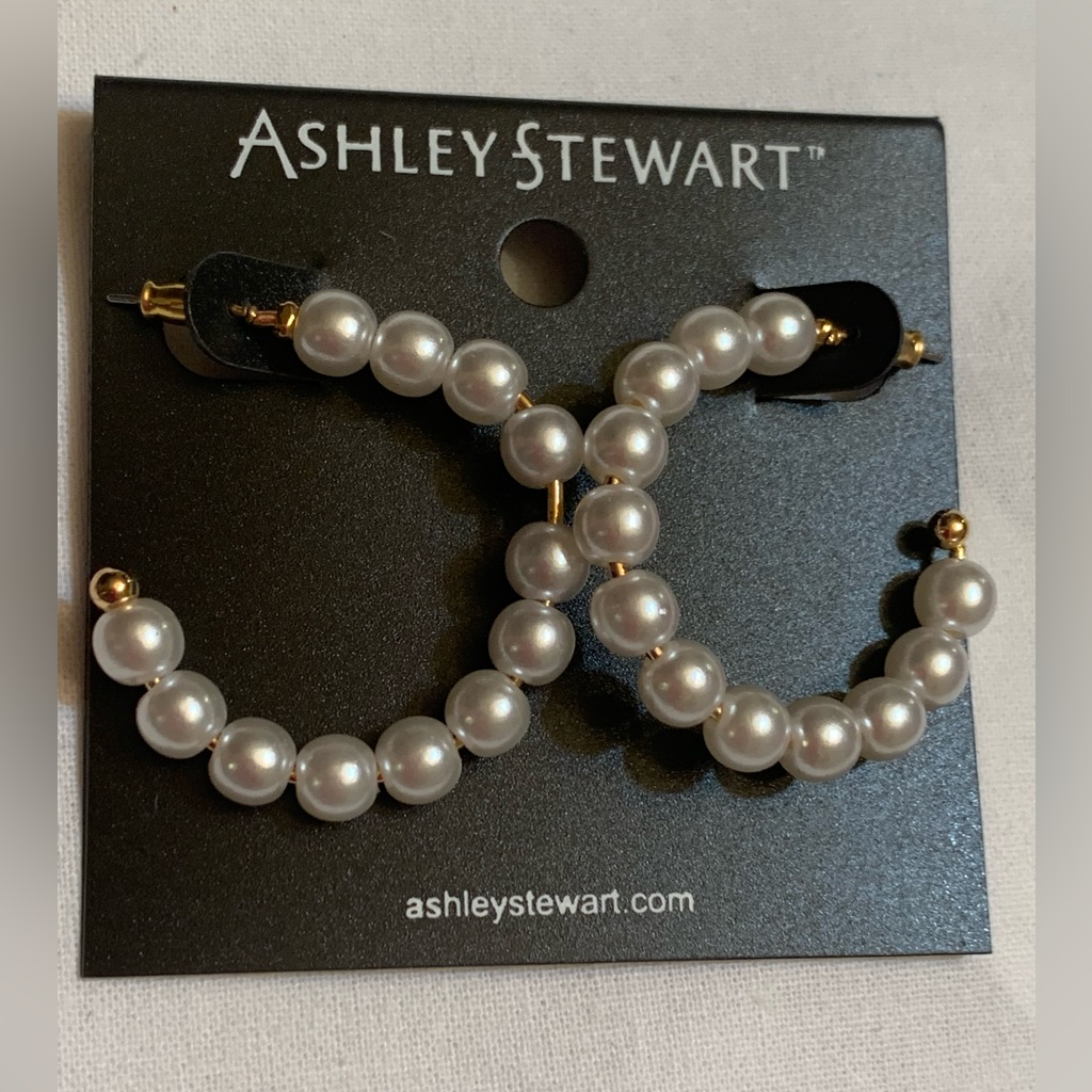 Ashley Stewart Pearl Earrings New Pearl W Gold Post Earrings 9$